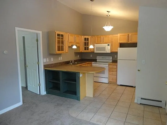 Arapahoe Avenue, Boulder — Photo 4