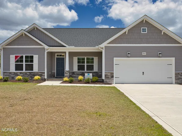 2847 Tucker Hill Drive, Grimesland, NC 27837