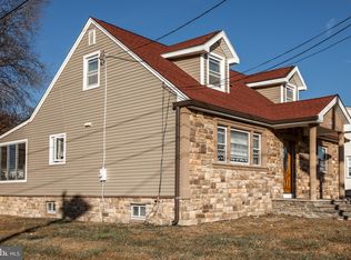 52 Lawrence Ave, Lawrence Township, NJ 08648