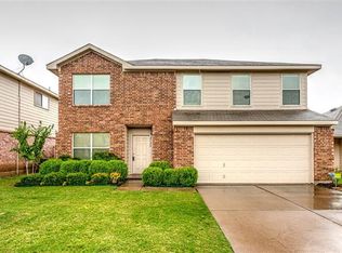 2120 Laughlin Rd, Fort Worth, TX 76177