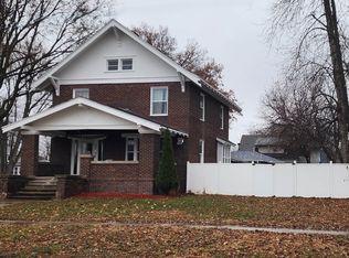 202 S Jackson Ave, Eagle Grove, IA 50533