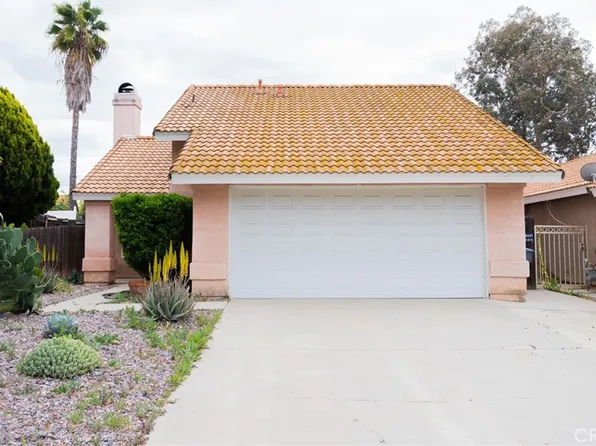 39586 Oak Cliff Dr, Temecula, CA 92591