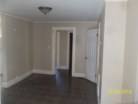 3rd image of 510 Belmont Ave