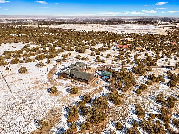 2nd image of 8435 Savage Rd