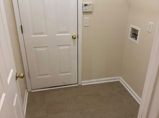 1562 Silver Ridge Dr, Powder Springs, GA 30106