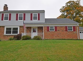 8396 Holiday Hills Dr, Cincinnati, OH 45255