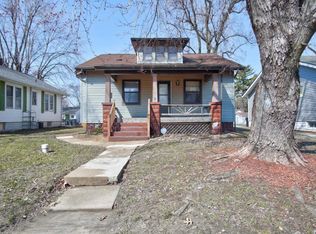 303 N 40th St, Belleville, IL 62226