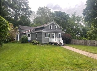 1109 Church Rd, Baldwinsville, NY 13027