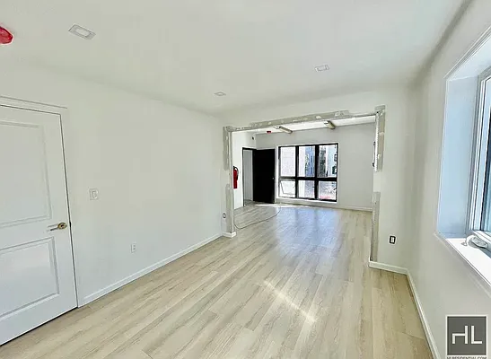 Rented by Highline Residential | media 5