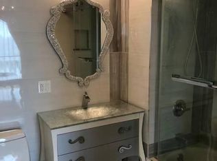 137 35elder #710, Flushing, NY 11355