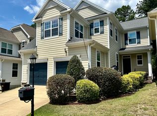 155 Pine Hawk Dr, Spring Lake, NC 28390