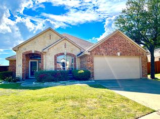 2747 Ferdinand, Grand Prairie, TX 75054