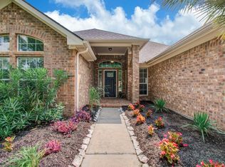 19618 Nara Vista Dr, Tomball, TX 77377