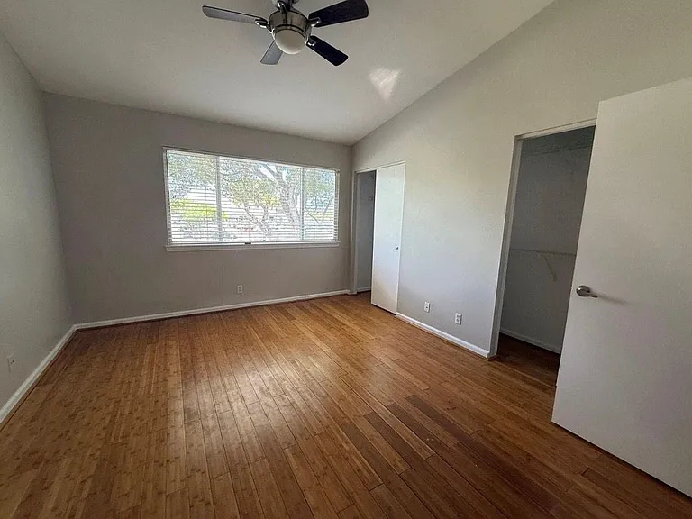 5295 Jamboree Pl — Photo 4