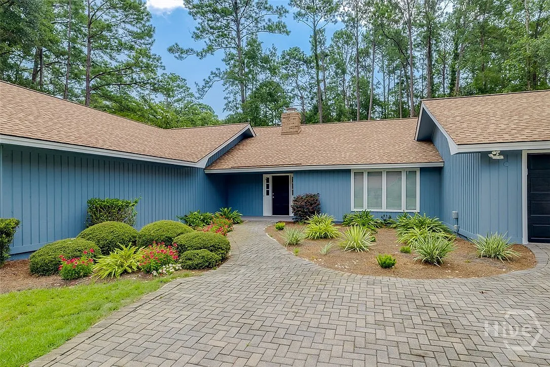 3 bed, 3.0 bath, 2958 sqft, $4,495 — Photo 3