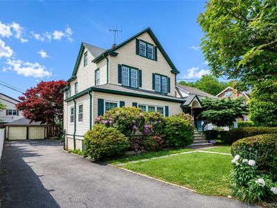 82 Clove Road, New Rochelle, NY, 10801