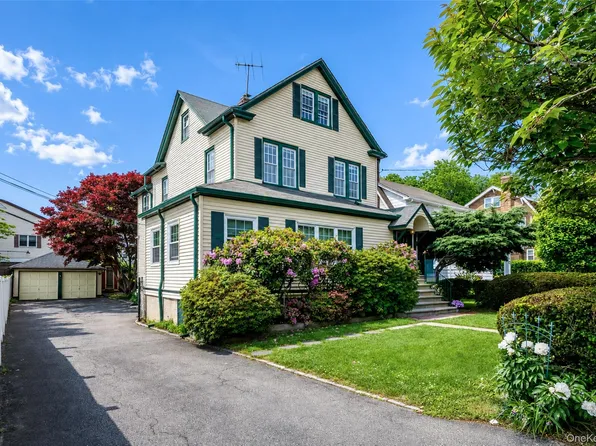 82 Clove Road, New Rochelle, NY 10801