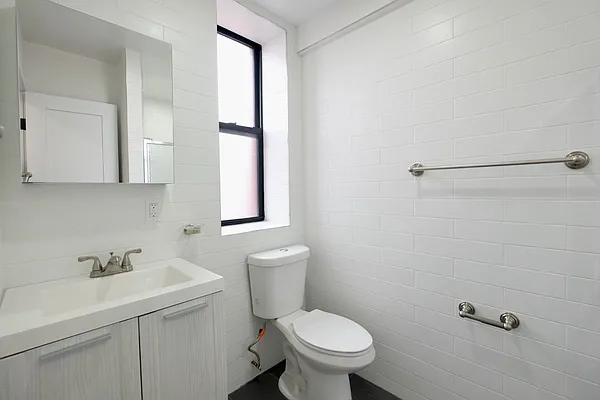 Rented by Skyward | media 9