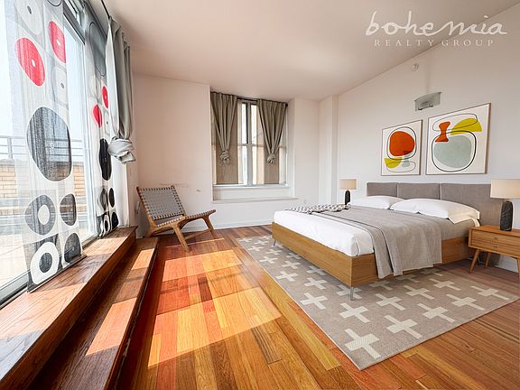 4th image of 301 W 118th St #Penthouse 15
