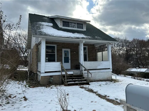 144 Woodland Dr, New Kensington, PA 15068