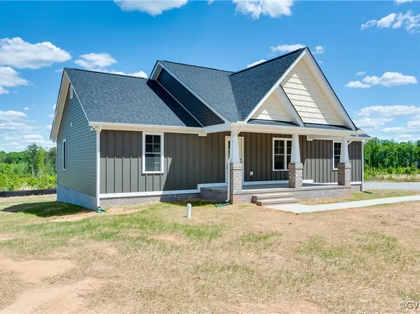 108 Nannie Burton Rd, Louisa, VA 23093