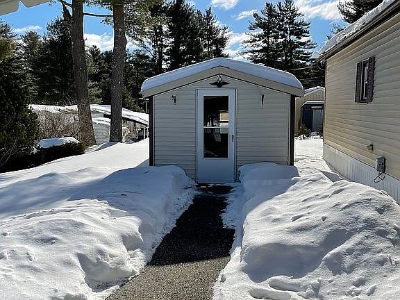 5th image of 281 Chauncey Walker St #549M