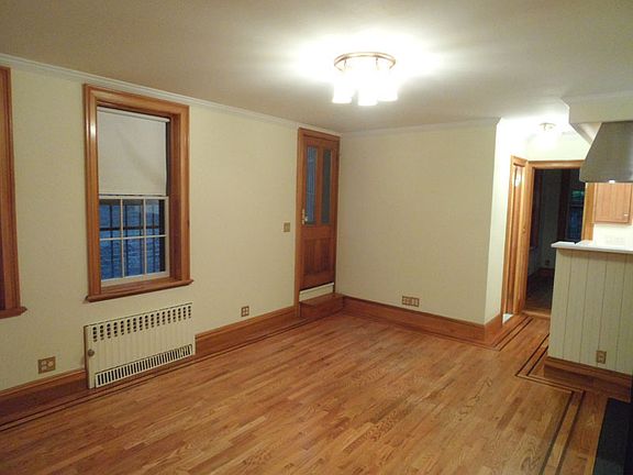 3rd image of 62 Clark St APT Br