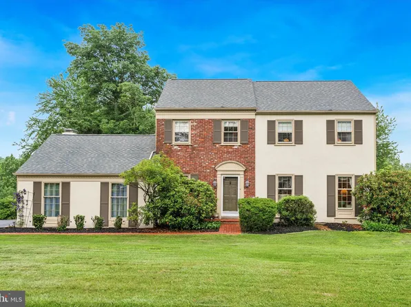 338 Haines Dr, North Wales, PA 19454