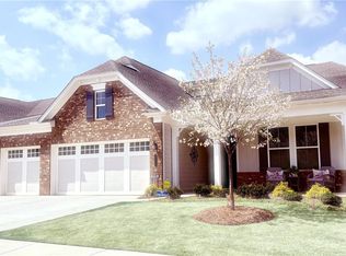 210 Bear Way, Hoschton, GA 30548