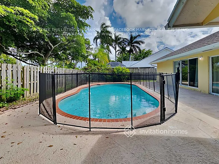 21841 SW 97th Ct — Photo 15