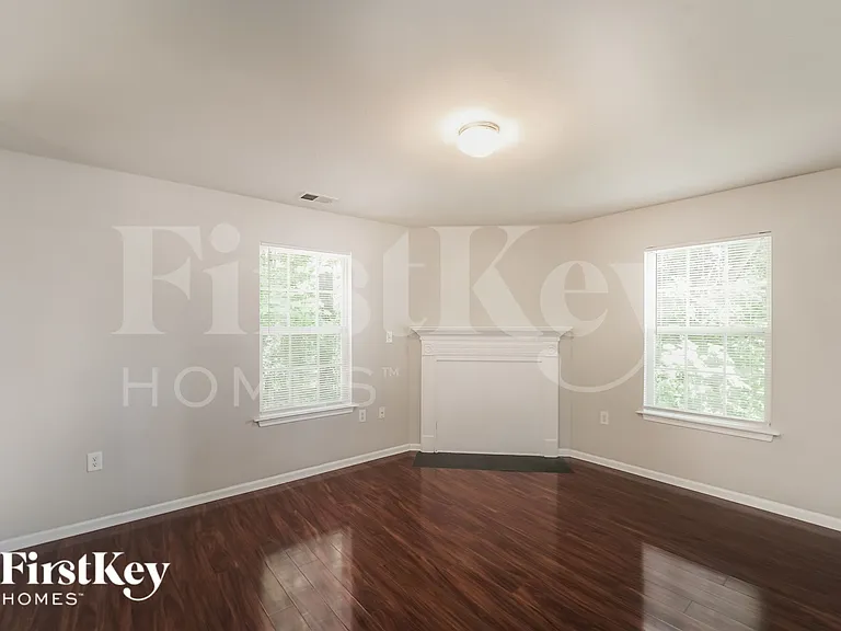 2553 Mulberry Pond Dr — Photo 7