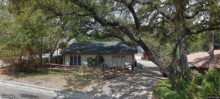 1st image of 3406 S Oak Dr