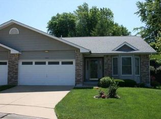 3003 Oakmont Ct, Saint Charles, MO 63301
