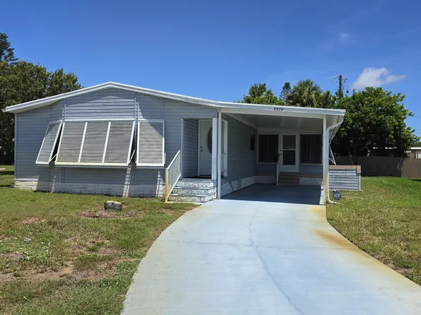 5610 Buckhorn Pl, Micco, FL 32976