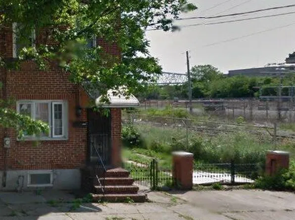 101 Highland Ave, Chester, PA 19013