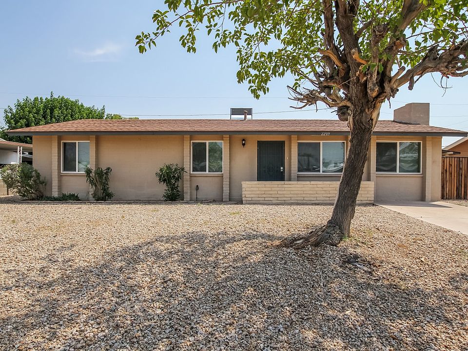 1st image of 2209 E Claire Dr
