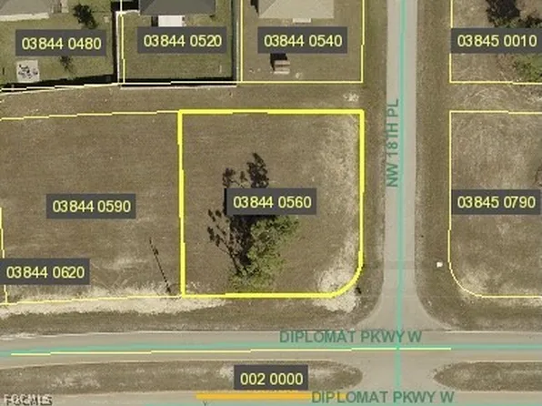 1805 Diplomat Pkwy W, Cape Coral, FL 33909