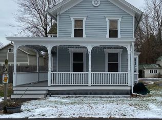 36 Maple Ave, Claverack, NY 12513