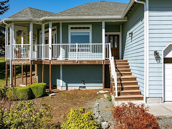 4th image of 1041 Halsey Drive