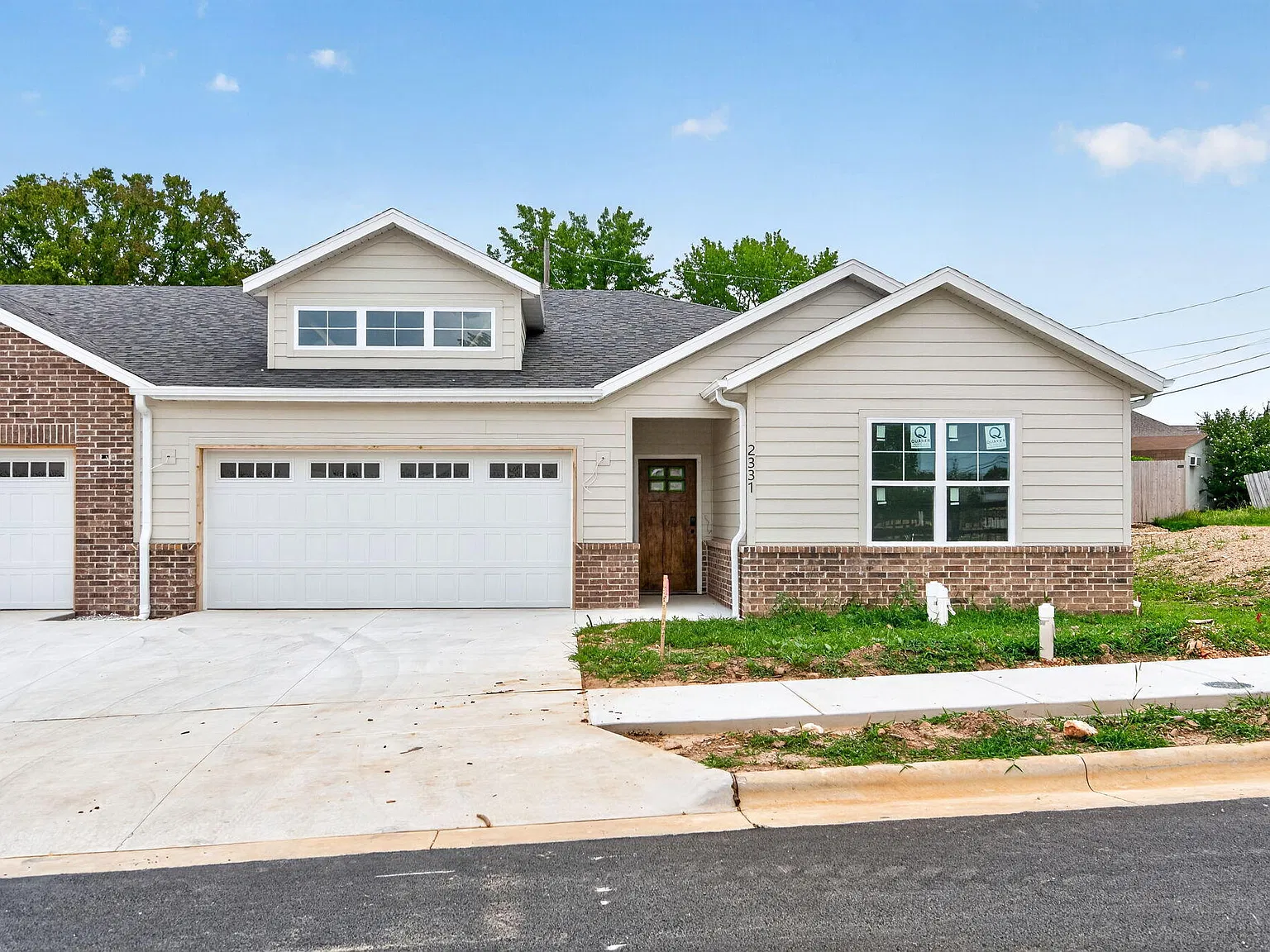 3 bed, 1750 sqft, $3,000 — Photo 3