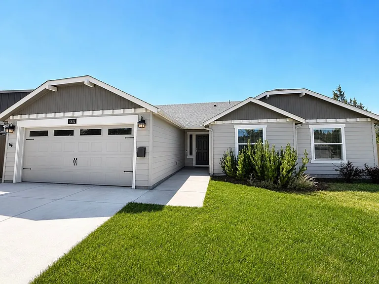4832 SW Volcano Ave — Photo 1