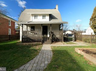 204 Beech Creek Ave, Mill Hall, PA 17751