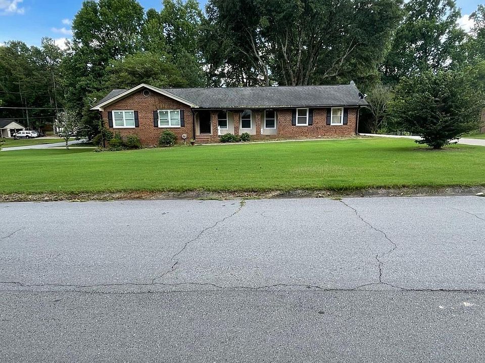 1st image of 496 Chris Cir
