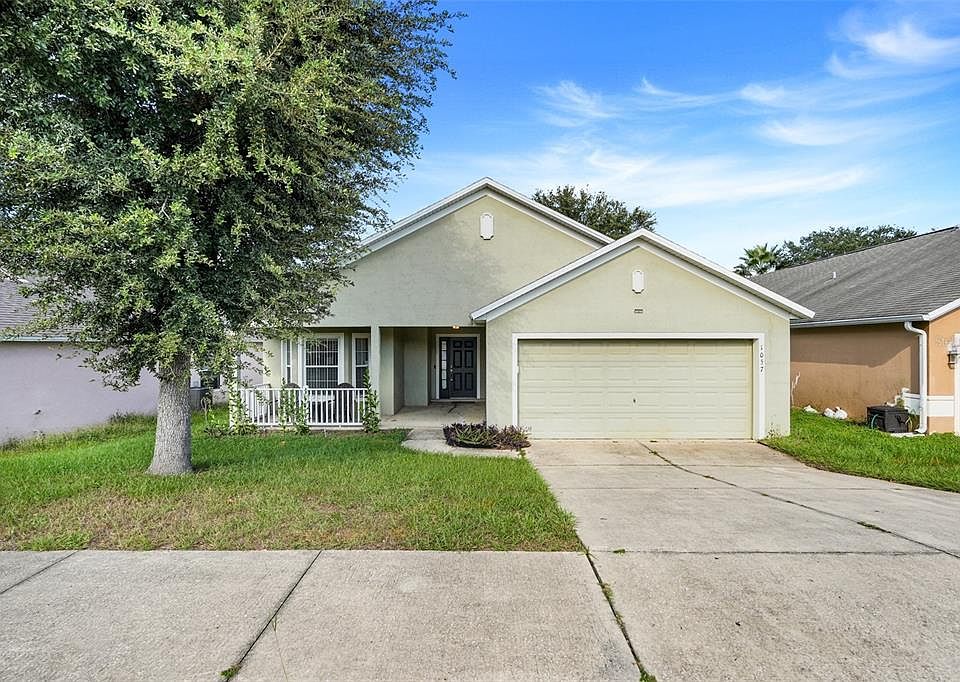 1st image of 1057 BLUEGRASS DRIVE