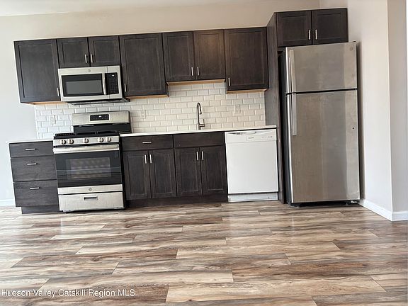 5th image of 666 Broadway APT 3