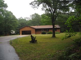 3560 Orshal Rd, Whitehall, MI 49461