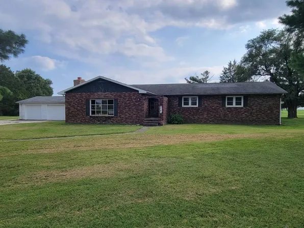 5041 N State Highway 130, Olney, IL 62450