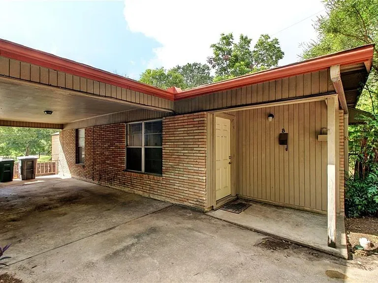 607 Bellevue Pl #A — Photo 3