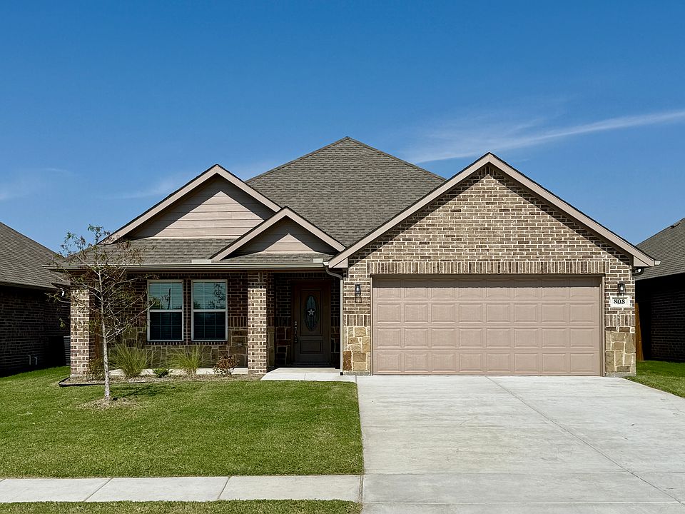 1st image of 808 Greyson Ln