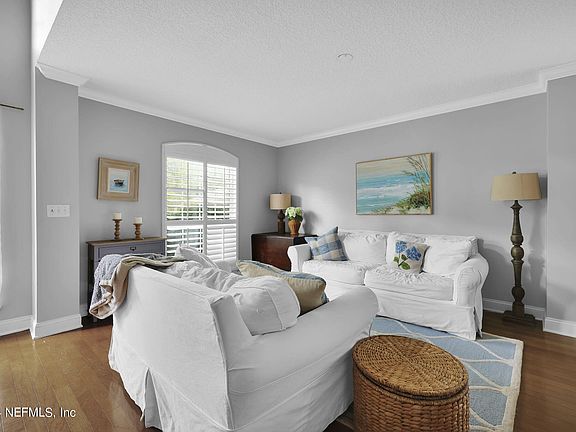 2nd image of 8685 SOUTHERN GLEN Drive